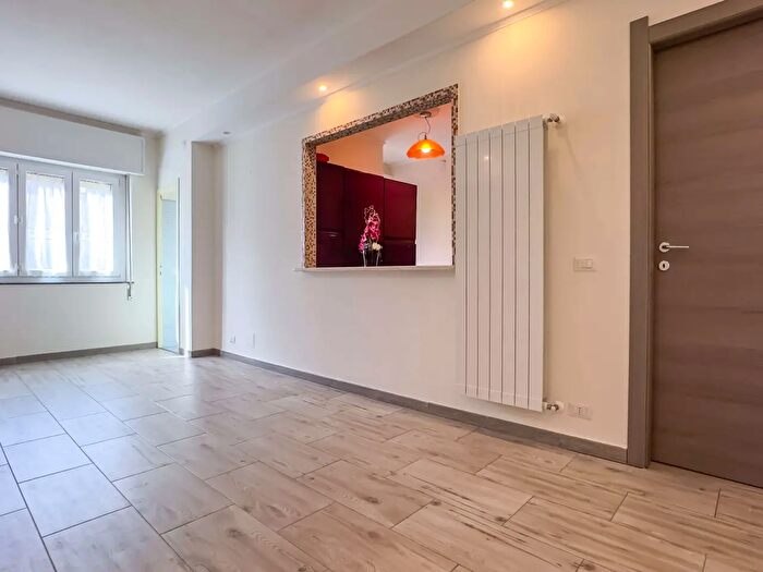 Appartamento trilocale in vendita in Via San Giovanni, Cagliari