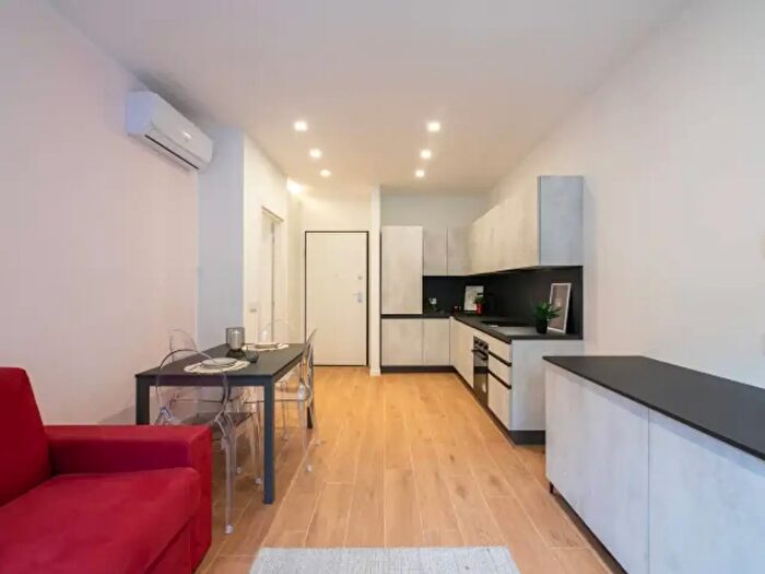 Appartamento bilocale in vendita in Corso Sempione, Milano