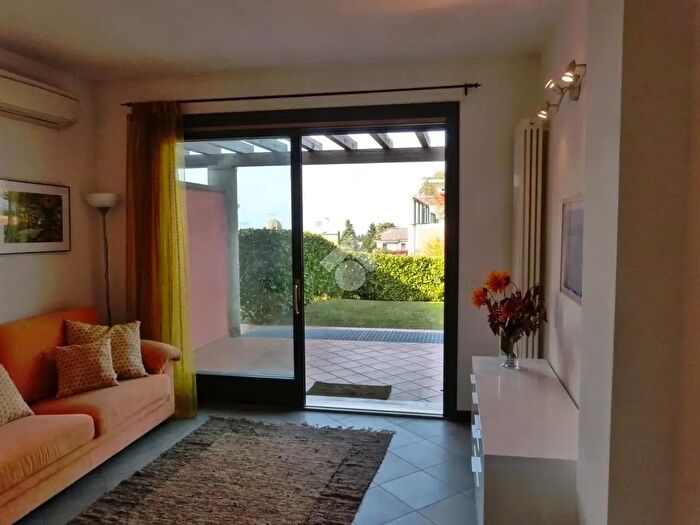 Appartamento monolocale in affitto in Desenzano Del Garda