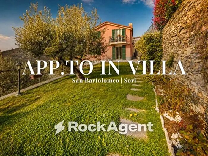 Appartamento trilocale in vendita in Frazione San Bartolomeo, Sori