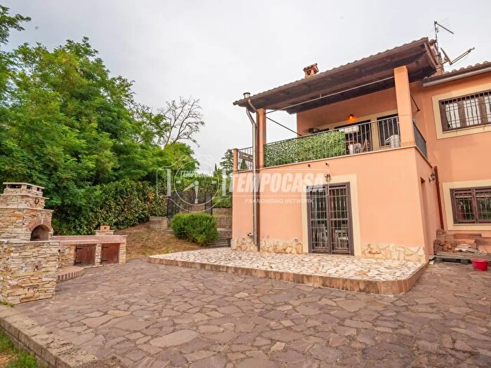 Casa con 5 locali in vendita in Via della Macchia, Trevignano Romano