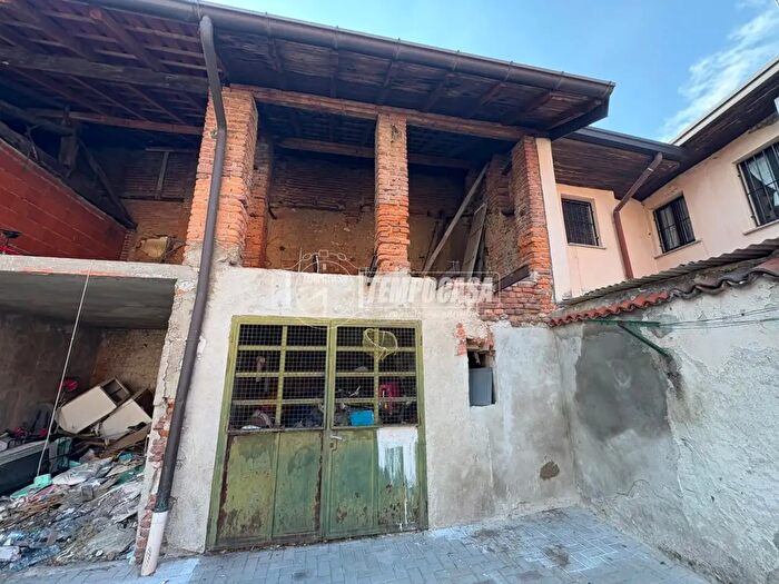Casa monolocale in vendita in Vicolo Schiera, Busto Arsizio