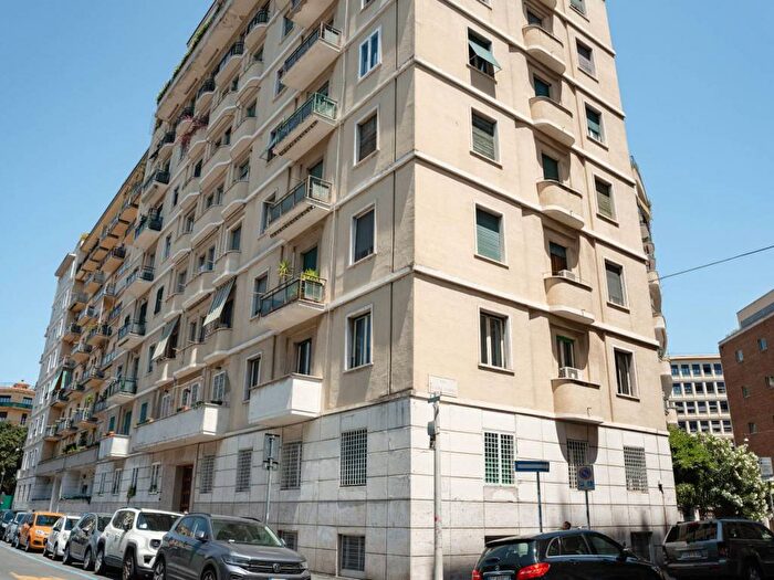 Appartamento trilocale in affitto in Via Giunio Bazzoni, Mazzini Delle Vittorie, Roma