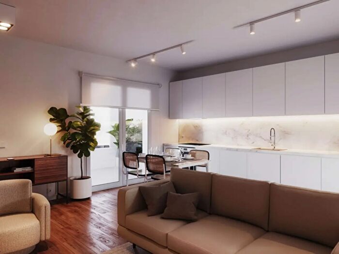 Appartamento trilocale in vendita in Via Cesare Cabras, Monserrato