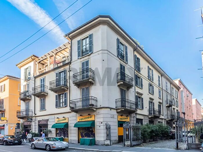 Appartamento bilocale in affitto in Via Piero della Francesca, Milano