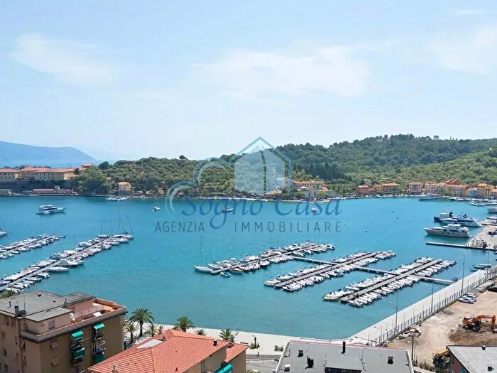 Appartamento con 5 locali in vendita in Portovenere