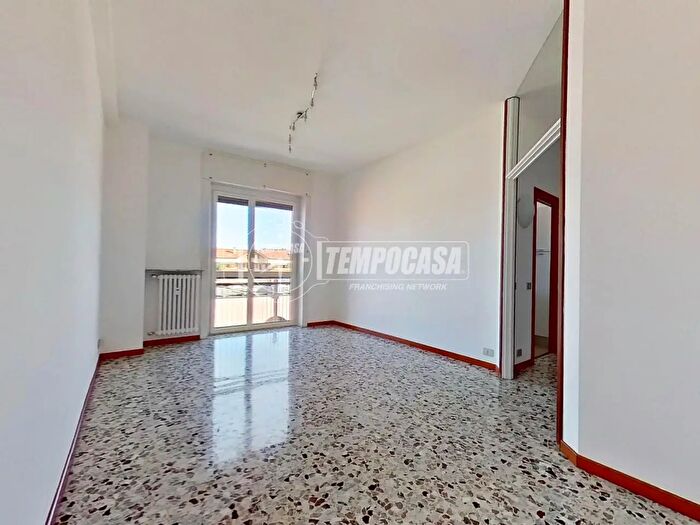 Appartamento bilocale in vendita in Via Pontida, Legnano