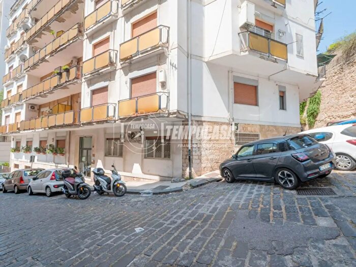 Appartamento trilocale in vendita in Messina