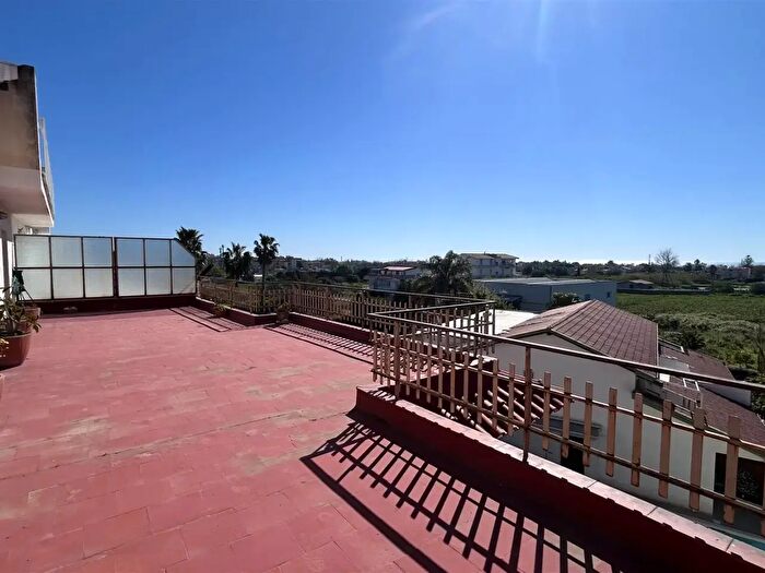 Appartamento quadrilocale in vendita in Giardini Naxos