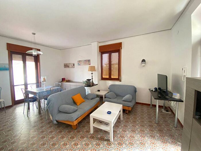 Casa quadrilocale in affitto in Via Torre Bianca, Torre Faro, Messina