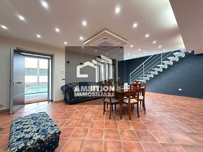 Casa con 5 locali in affitto in Via Corre di Sopra, Marano Di Napoli