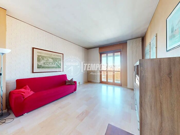 Appartamento trilocale in vendita in Alba