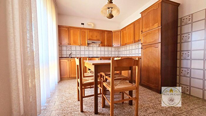 Casa con 5 locali in vendita in Via Taddeo dEste, Este