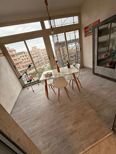 Appartamento con 6 locali in vendita in Via Filisto, Siracusa