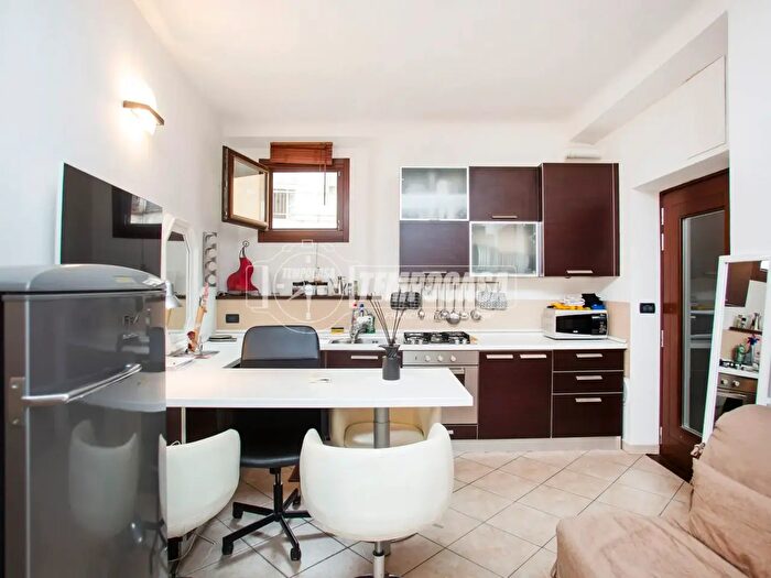 Appartamento bilocale in vendita in Via Giulio Cesare Procaccini, Milano