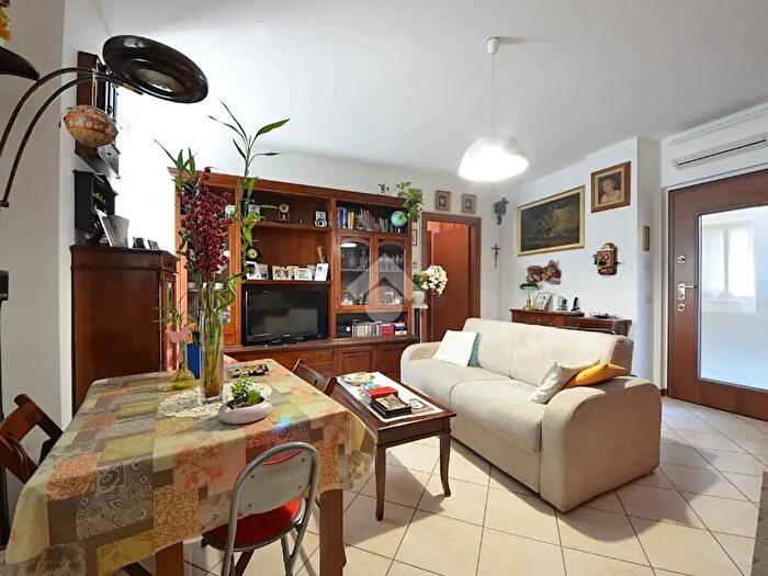 Appartamento bilocale in vendita in Piazza Cittadella, Gessate