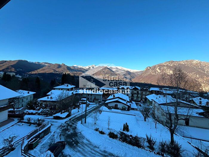 Appartamento trilocale in vendita in Antonio Arnoldi, Taleggio