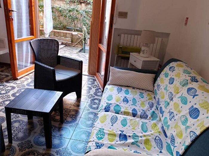 Appartamento bilocale in affitto in Via Vecchia Aurelia, Castiglioncello, Rosignano Marittimo