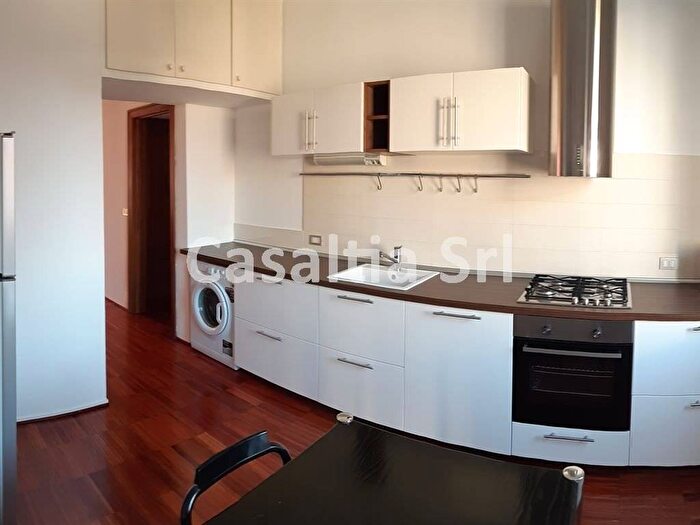 Appartamento trilocale in affitto in via induno, Cenisio, Milano
