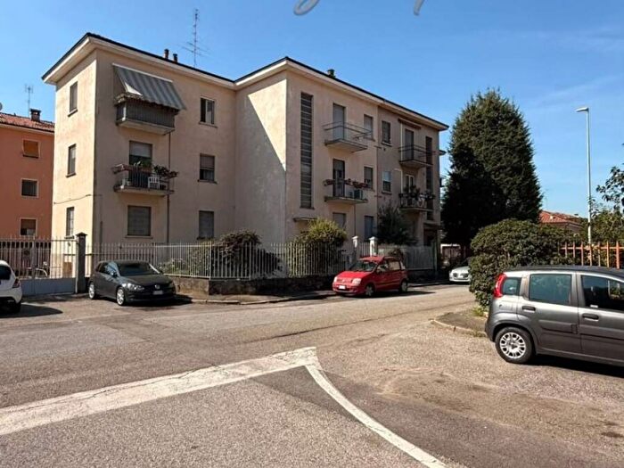 Casa con 6 locali in vendita in Via Ridella, Mirabello Scala, Pavia