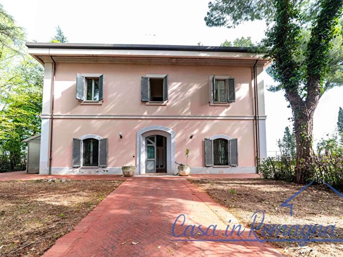 Casa con 12 locali in vendita in Via Covignano, Rimini