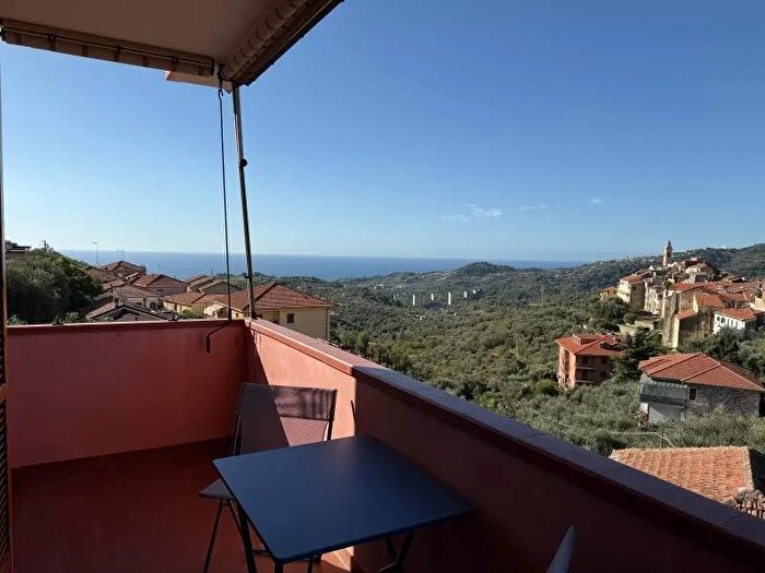 Appartamento bilocale in vendita in Via Imperia, Civezza