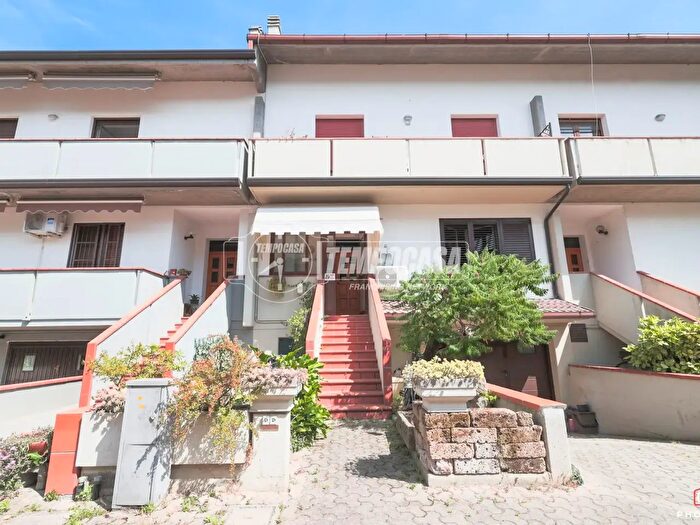 Appartamento trilocale in vendita in Forli'