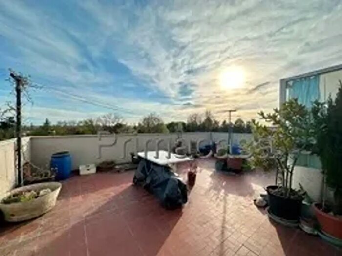 Appartamento con 8 locali in vendita in Via San Damiano, Venezia