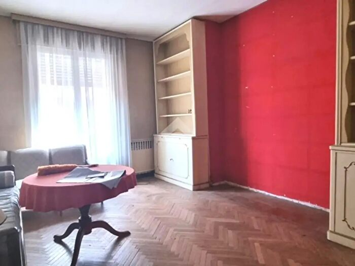 Appartamento con 5 locali in vendita in Via Guglielmo Marconi, Bologna