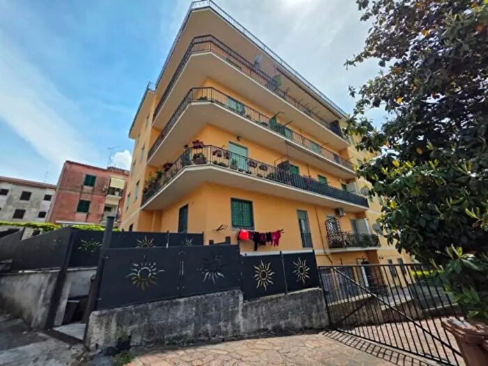 Appartamento trilocale in vendita in Via San Cosimato, Mandela
