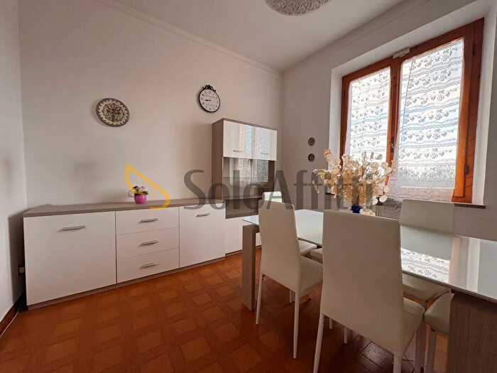 Appartamento con 5 locali in affitto in Strada di Basciano, Monteriggioni