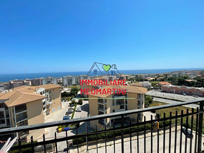 Appartamento quadrilocale in vendita in Via Salvatore Monteforte Siracusa Sr, Siracusa