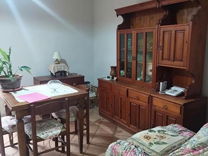 Appartamento con 6 locali in vendita in Castelfranco Di Sotto