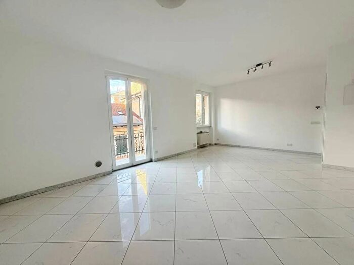 Appartamento quadrilocale in affitto in Corso Italia No Number, Centro Storico, Rapallo