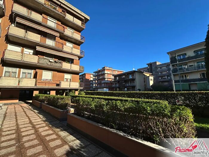 Appartamento quadrilocale in vendita in Via Arno, Verona