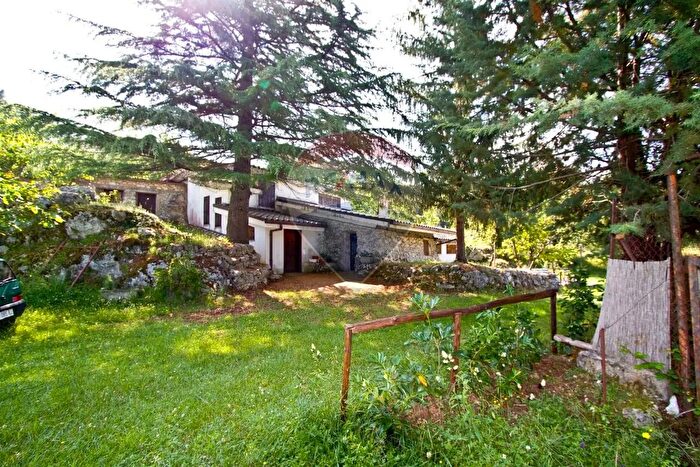 Appartamento con 6 locali in vendita in Formia