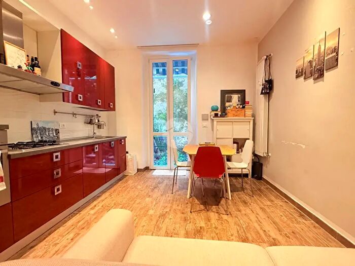 Appartamento bilocale in vendita in Salita Santa Maria della Sanità, Genova