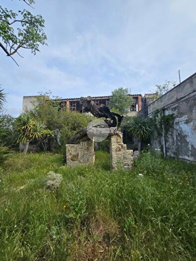 Casa con 10 locali in vendita in Via delle More, Quartucciu