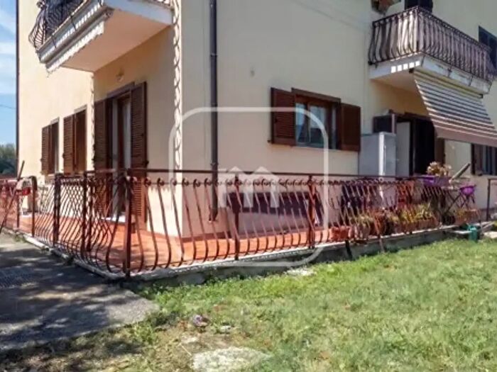 Casa con 6 locali in vendita in Via Colle Farina, Zagarolo