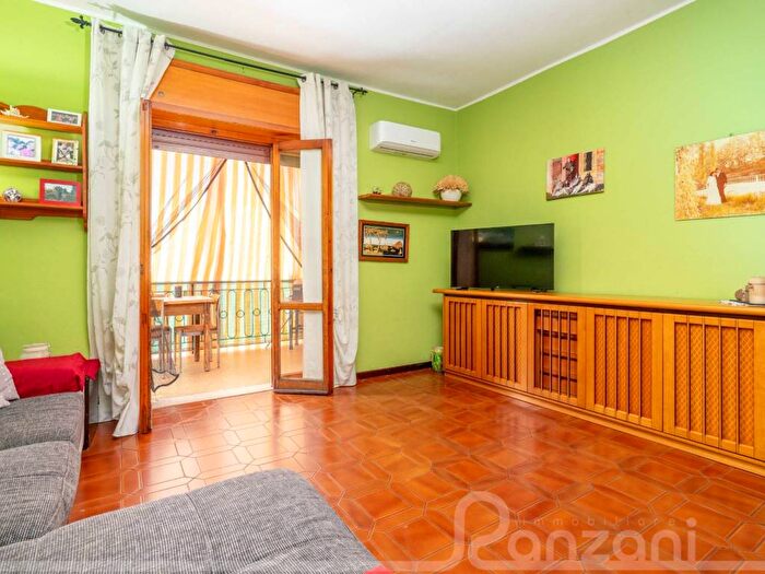 Appartamento trilocale in vendita in Via Gioacchino Rossini, Centro, Cisliano