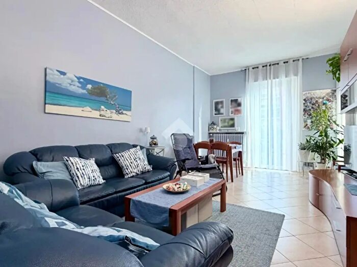 Appartamento quadrilocale in vendita in Via Baltimora, Torino