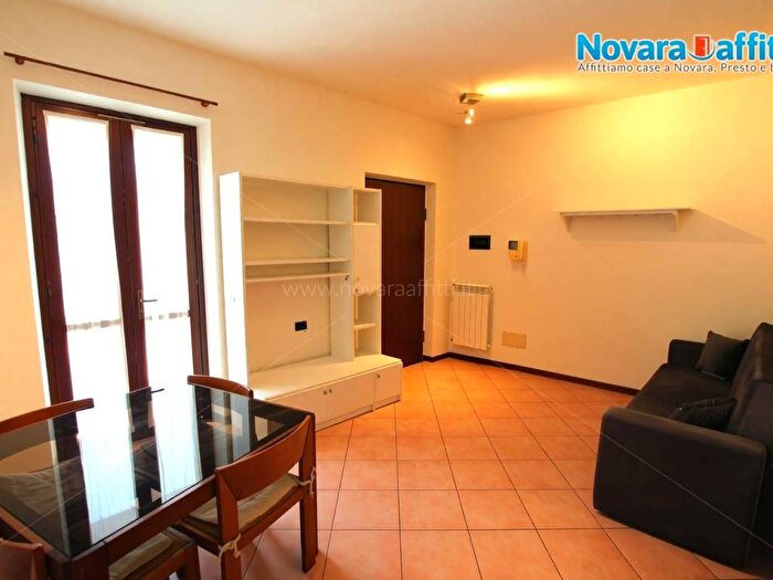 Appartamento bilocale in affitto in Via Maestra, Centro Stazione, Novara