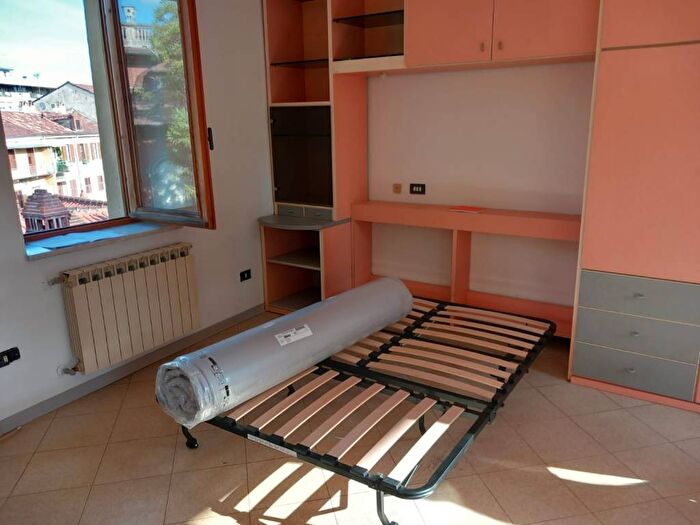 Appartamento monolocale in affitto in Ivrea