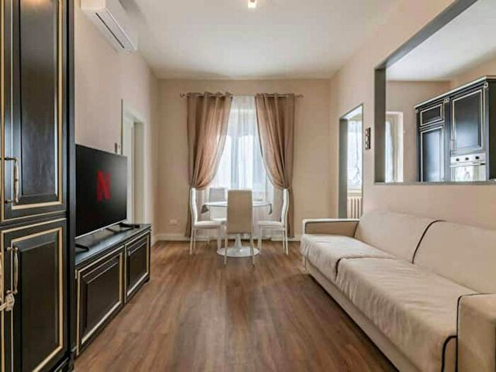 Appartamento monolocale in affitto in Via del Sole, Santa Maria Novella, Firenze