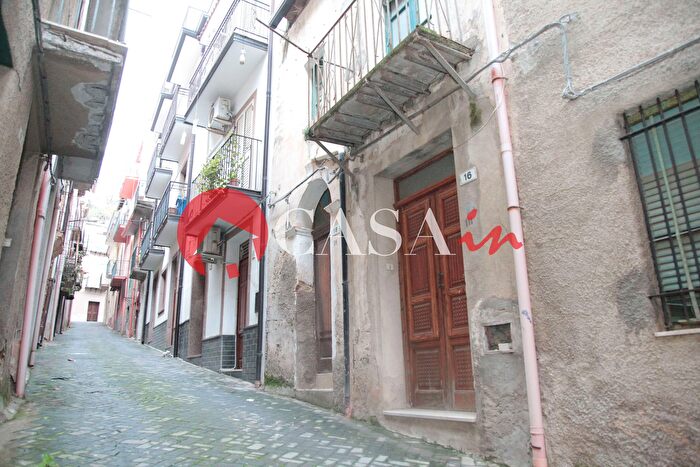 Casa con 5 locali in vendita in Via Magenta, Militello Rosmarino