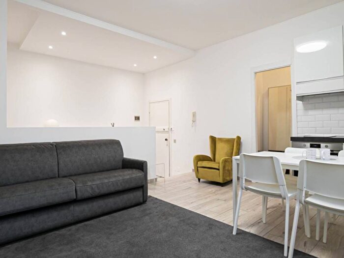 Appartamento monolocale in affitto in Via Carlo Ravizza, Amendola Buonarroti, Milano