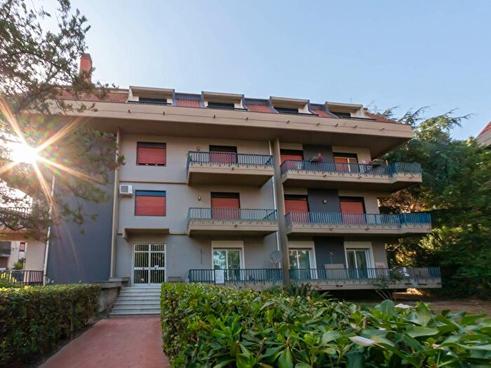 Appartamento con 5 locali in affitto in Via Anna Franck, Centro, Belpasso