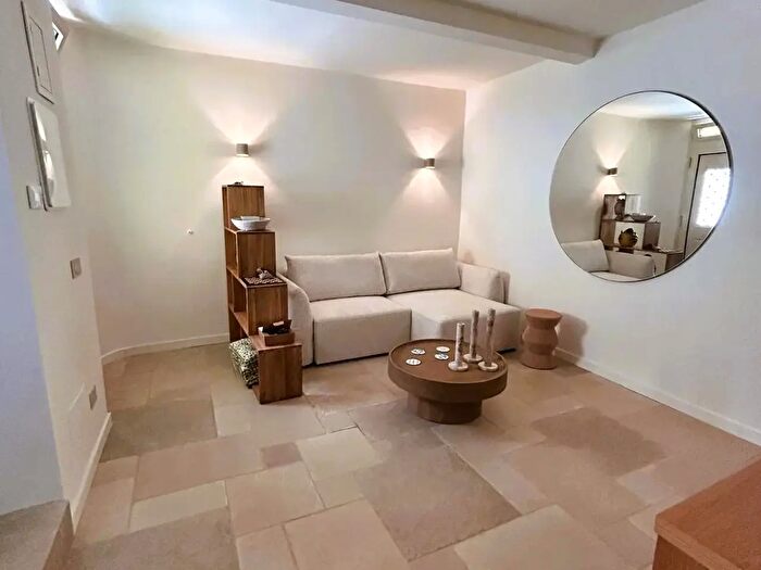 Appartamento trilocale in vendita in Piazza Dante Alighieri, San Felice Circeo