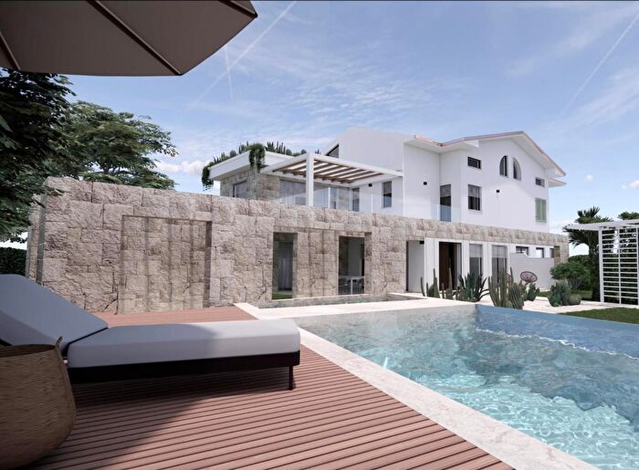 Casa con 10 locali in vendita in Forte Dei Marmi