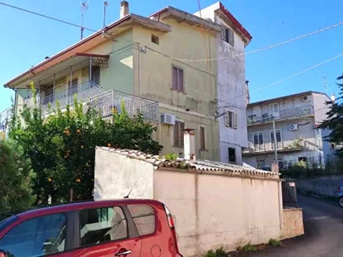 Casa con 6 locali in vendita in Via Enrico Berlinguer, Soveria Simeri